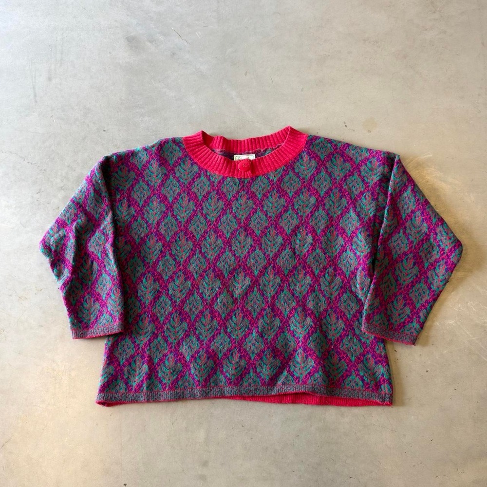 Vintage 90s benetton pink women's pullover pattern sweater